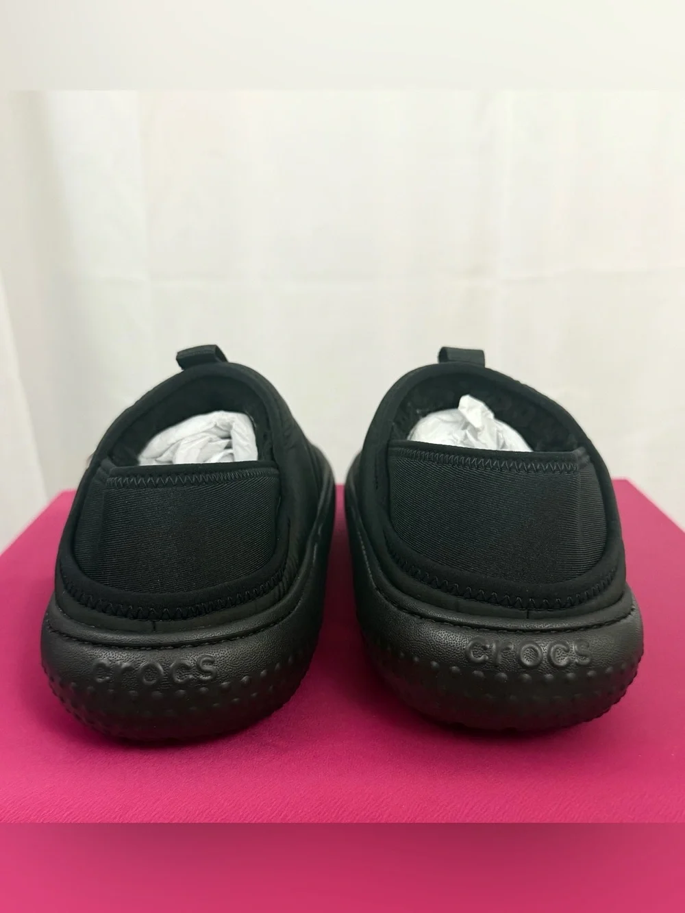 CROCS Kids Unisex Black Quilted Slip-On Lined Puff Moccasins Youth 5. NWT